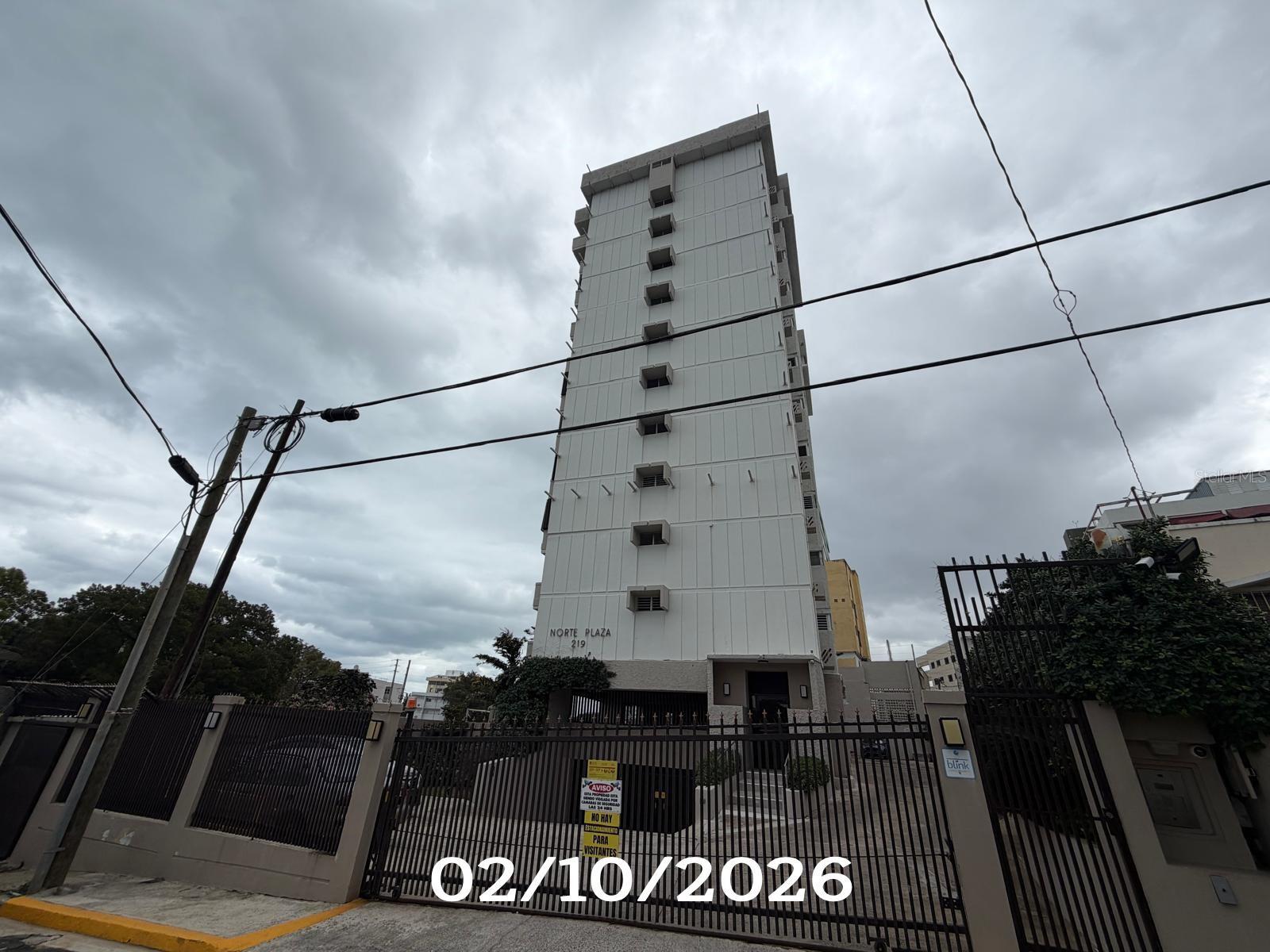 COND. NORTE PLAZA - Residential