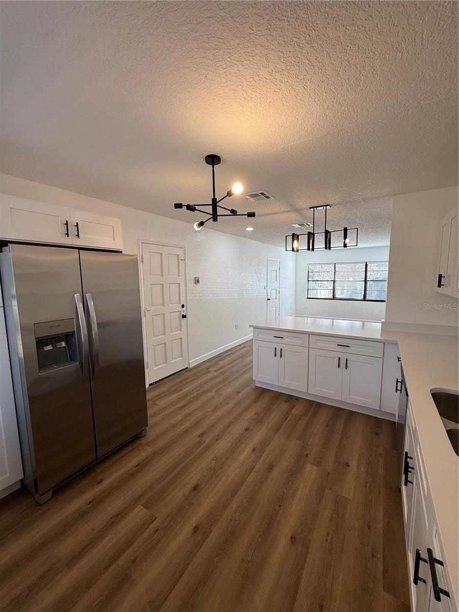 LEESBURG KNOTTS ADD - Residential