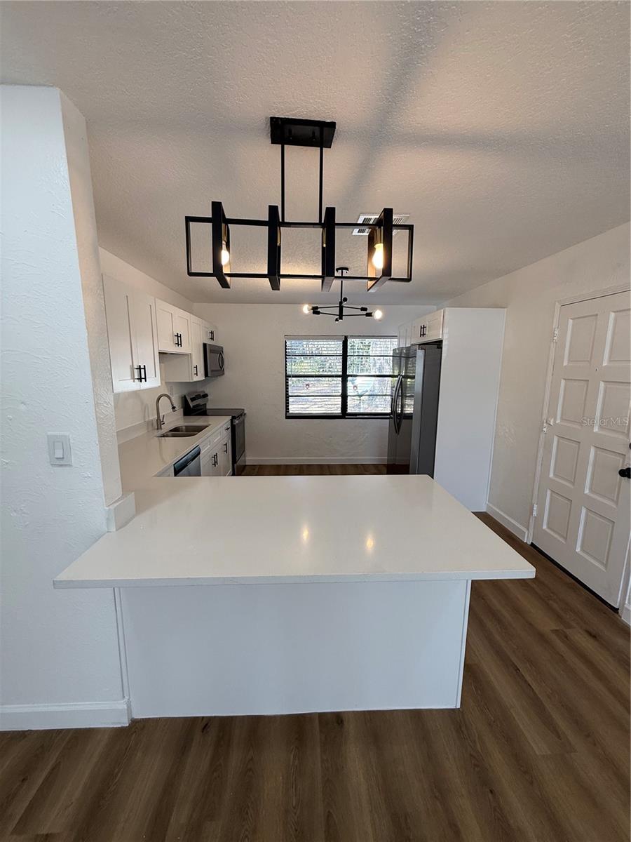 LEESBURG KNOTTS ADD - Residential