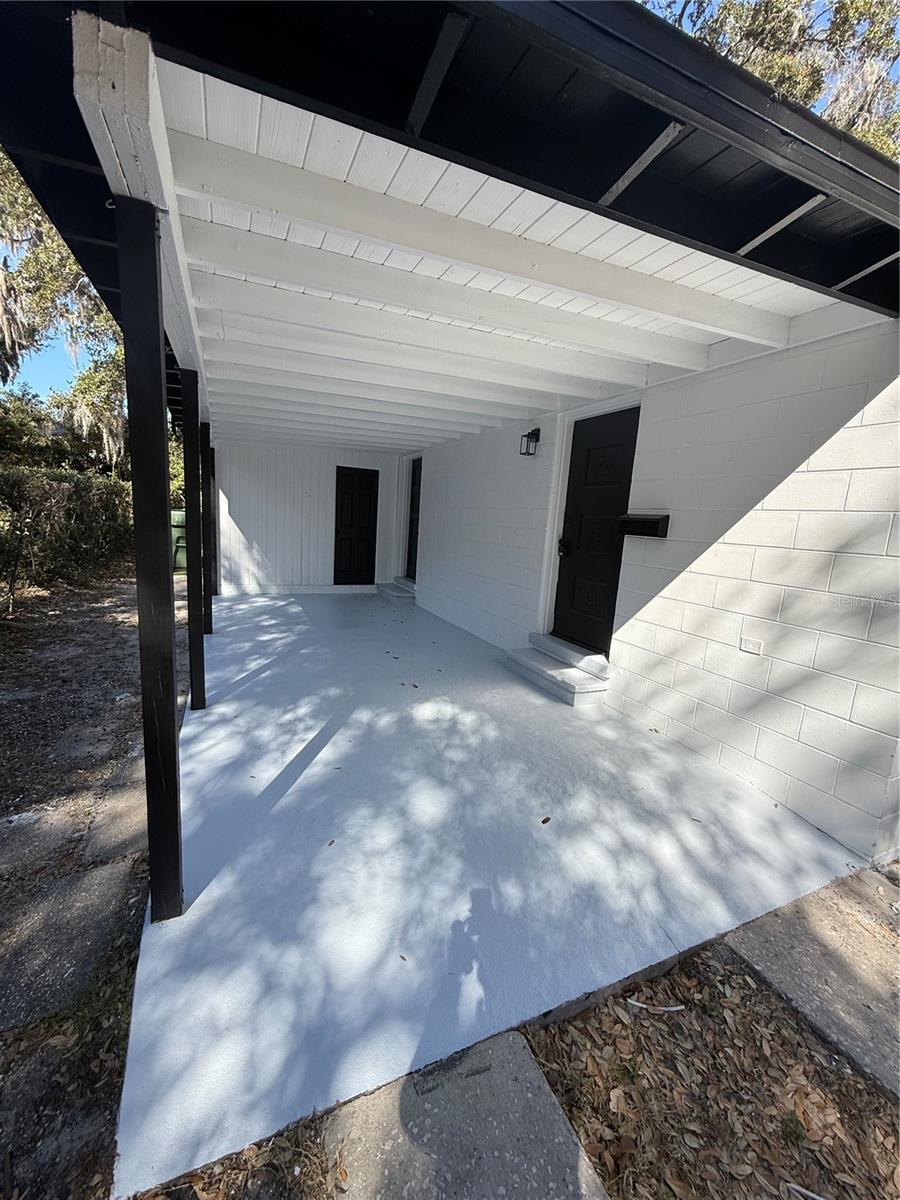 LEESBURG KNOTTS ADD - Residential