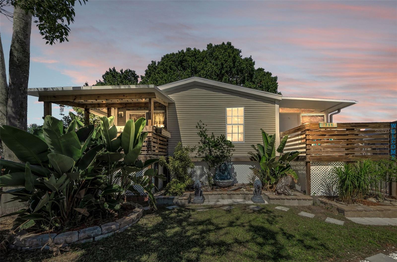 RIVER VILLAGE - Residential