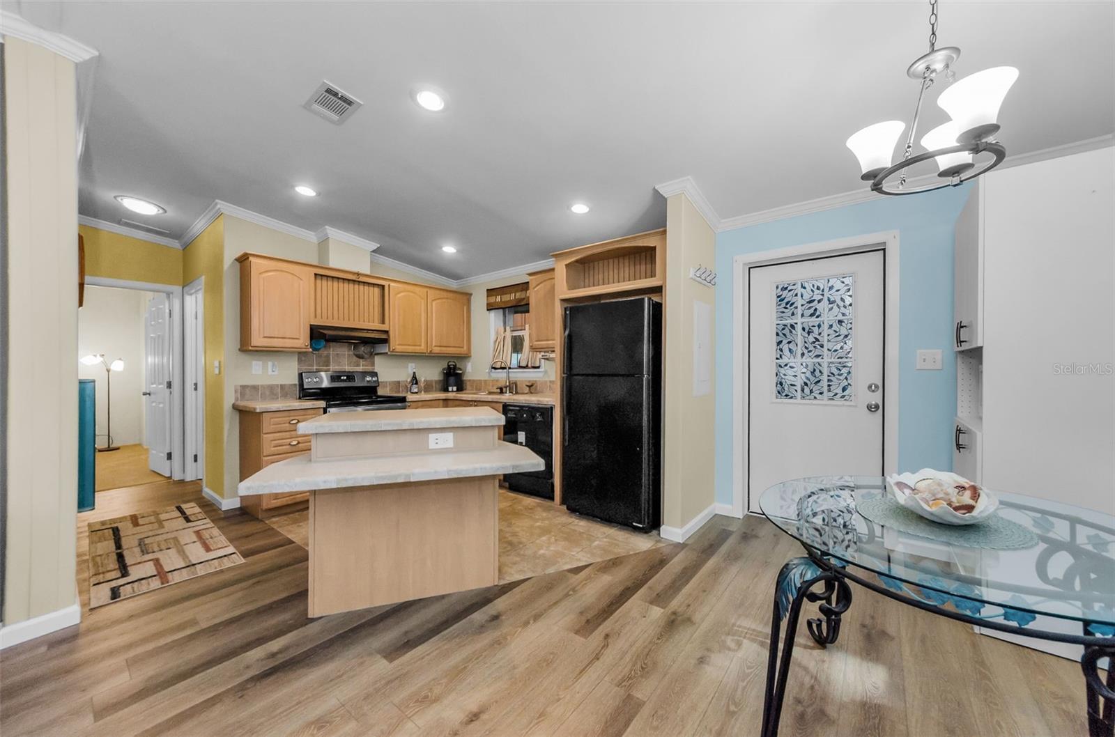 RIVER VILLAGE - Residential