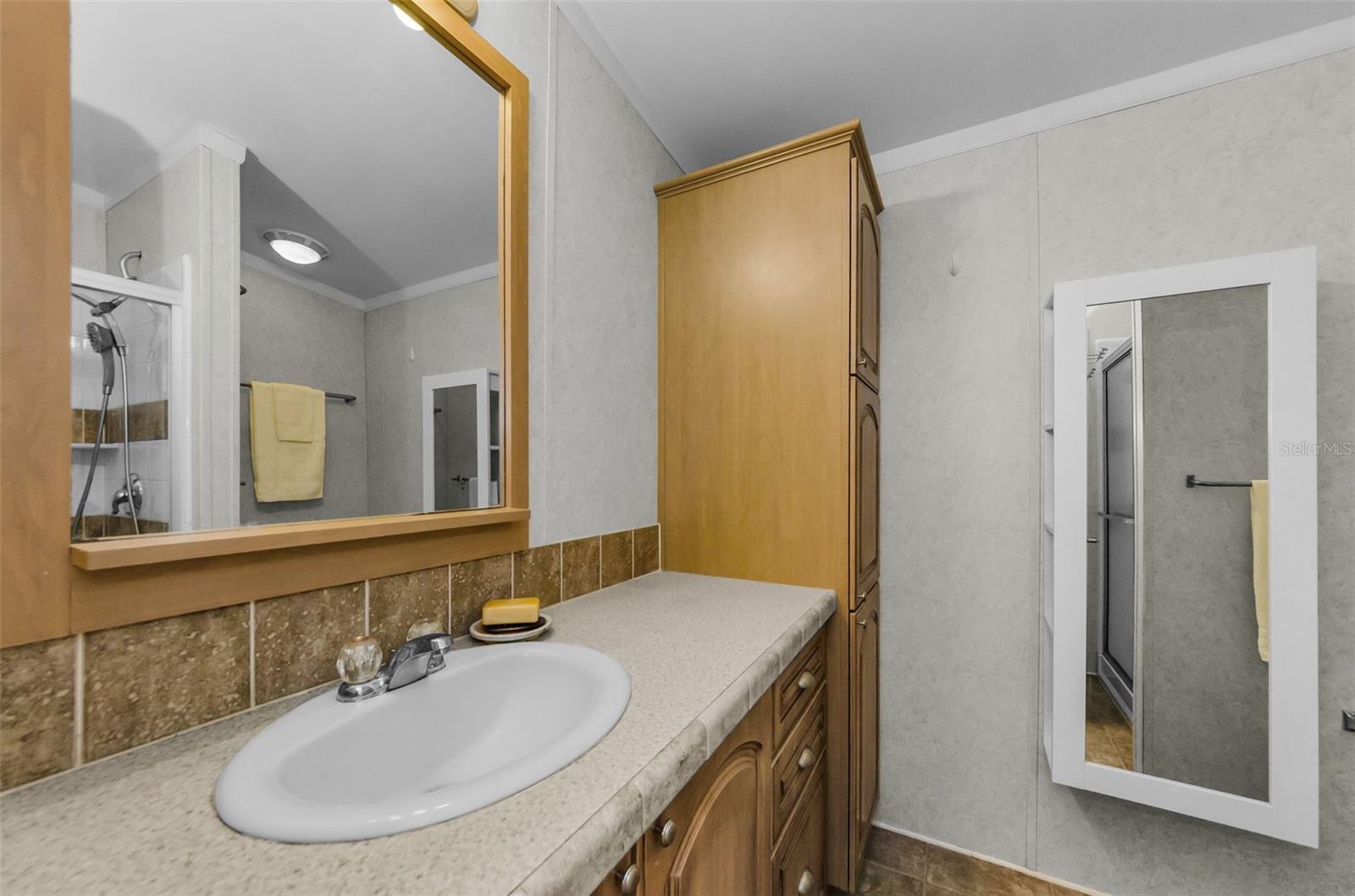 RIVER VILLAGE - Residential