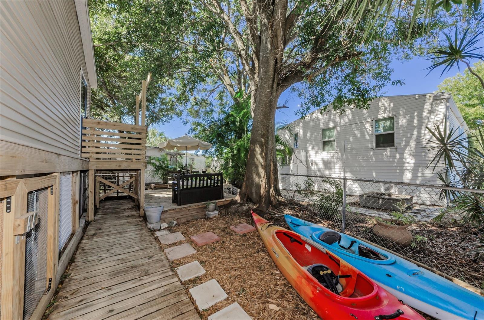 RIVER VILLAGE - Residential