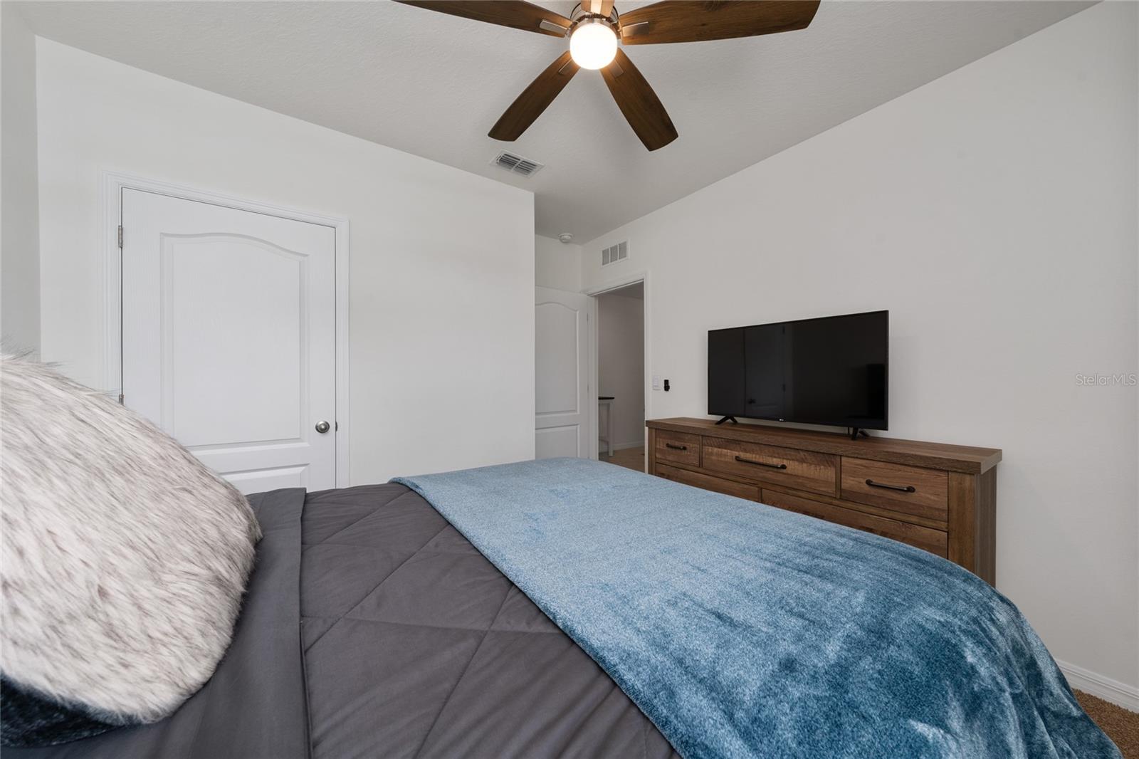 DELTONA LAKES UNIT 40 - Residential