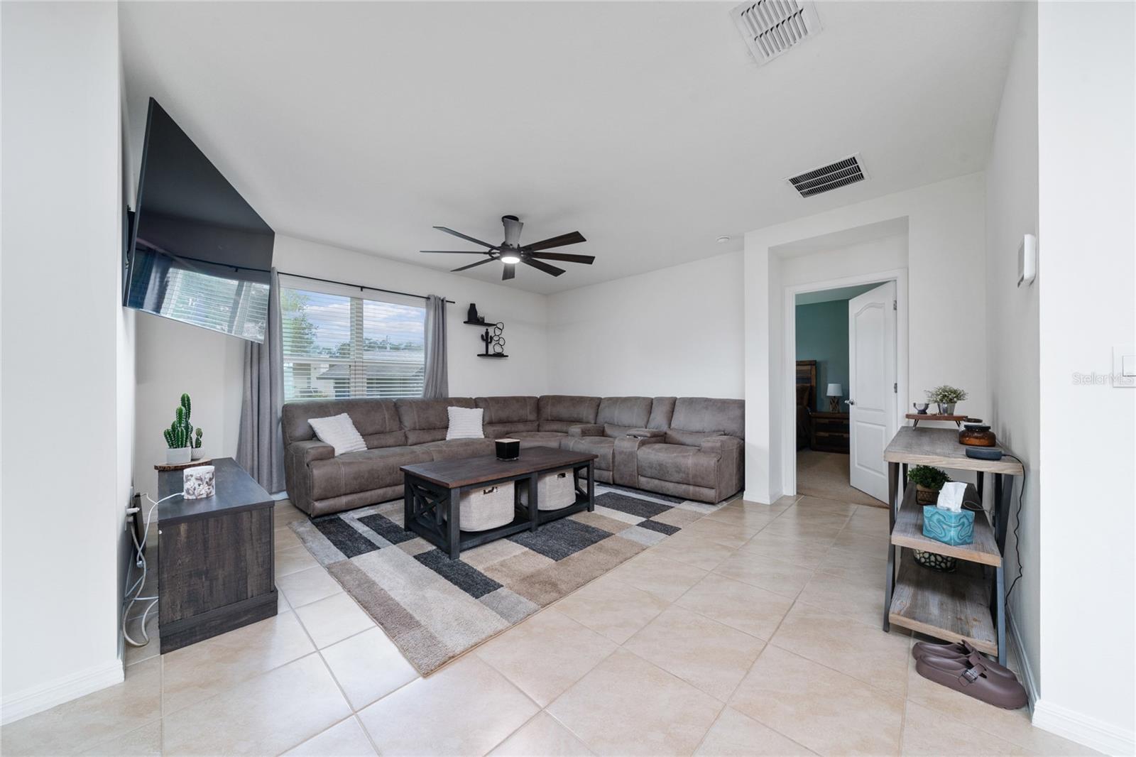 DELTONA LAKES UNIT 40 - Residential