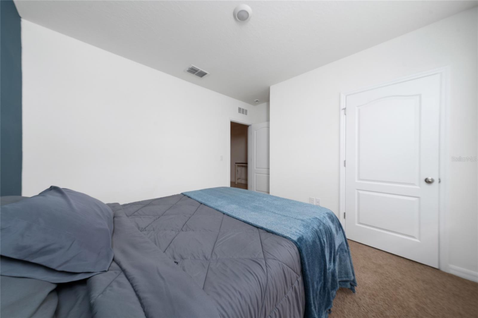 DELTONA LAKES UNIT 40 - Residential