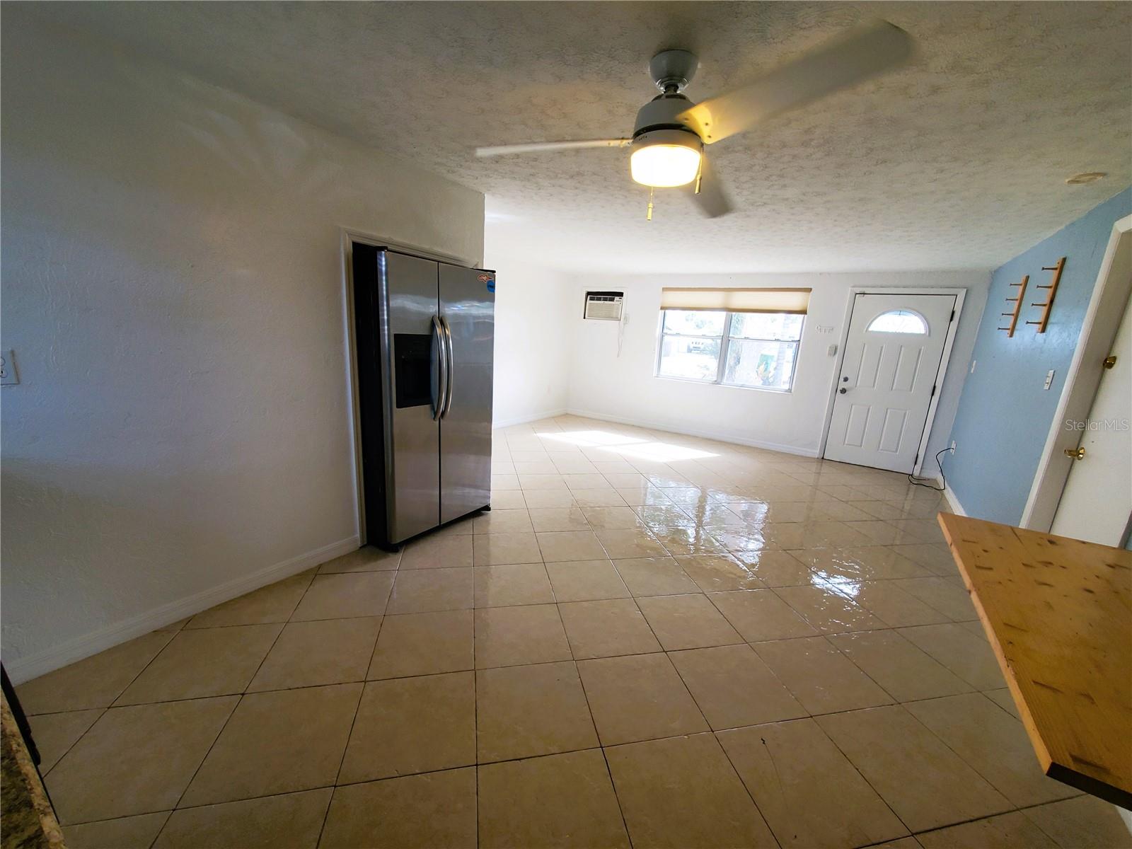 PINE LAKE - Residential