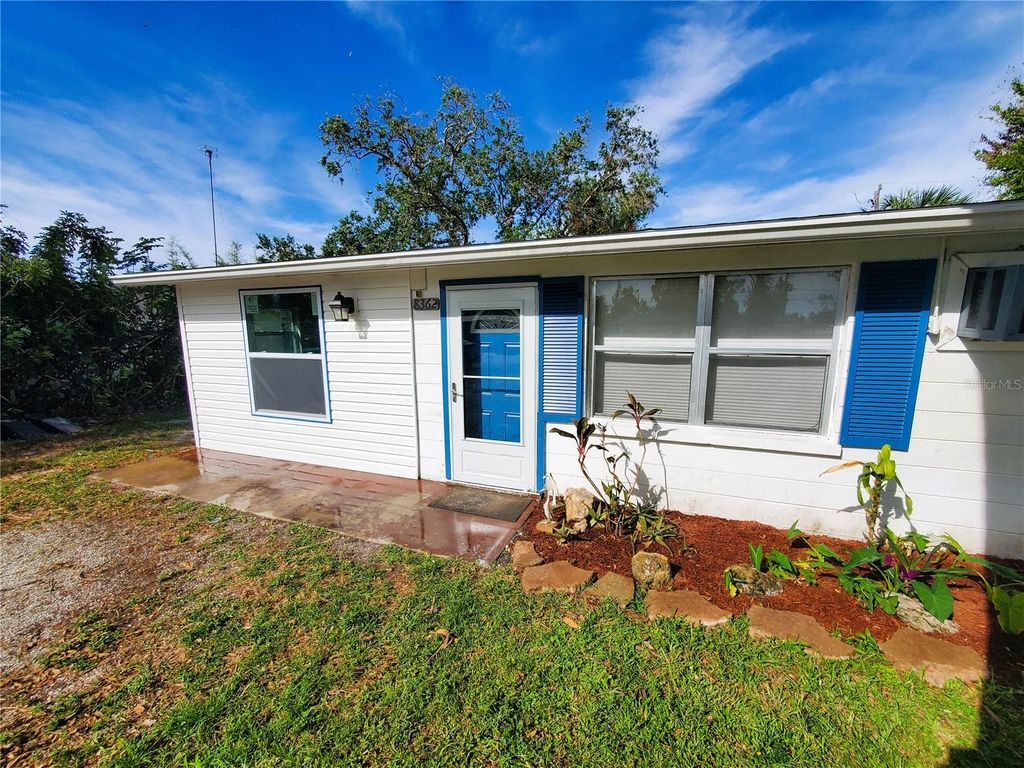 Photo of 8362 Osprey Road, Englewood, FL 34224 (MLS # C7521422)