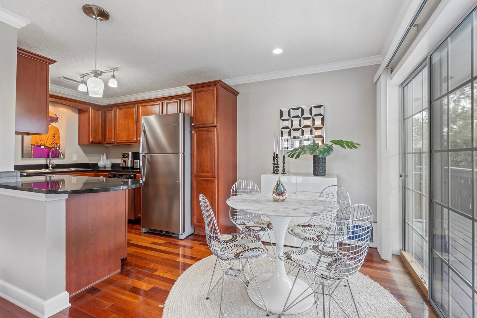 SIENNA PLACE CONDO - Residential