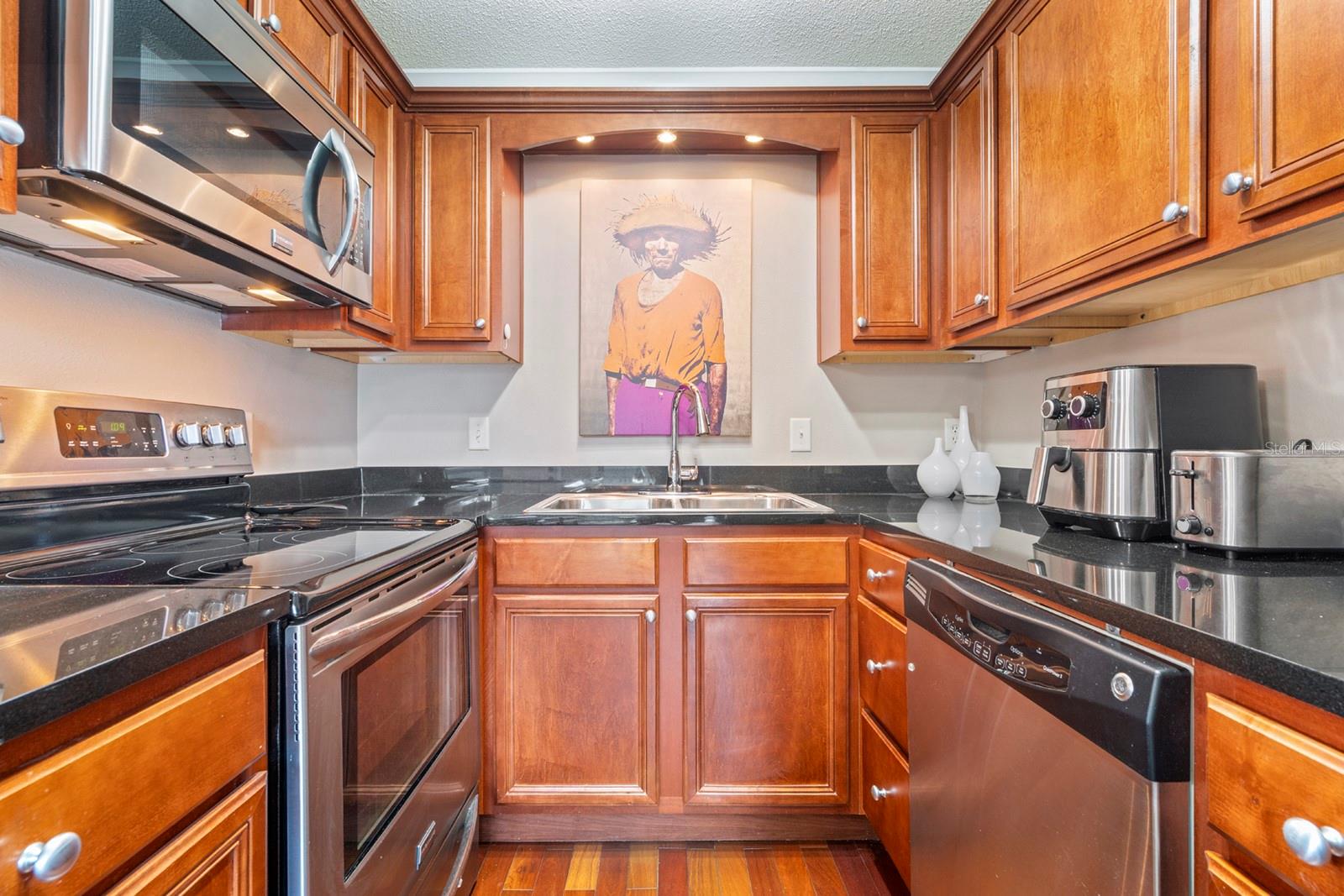 SIENNA PLACE CONDO - Residential