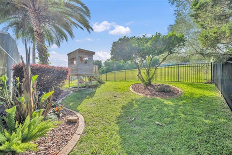 Tiny photo for 2329 Natoma Blvd, Mount Dora, FL 32757 (MLS # O6404893)