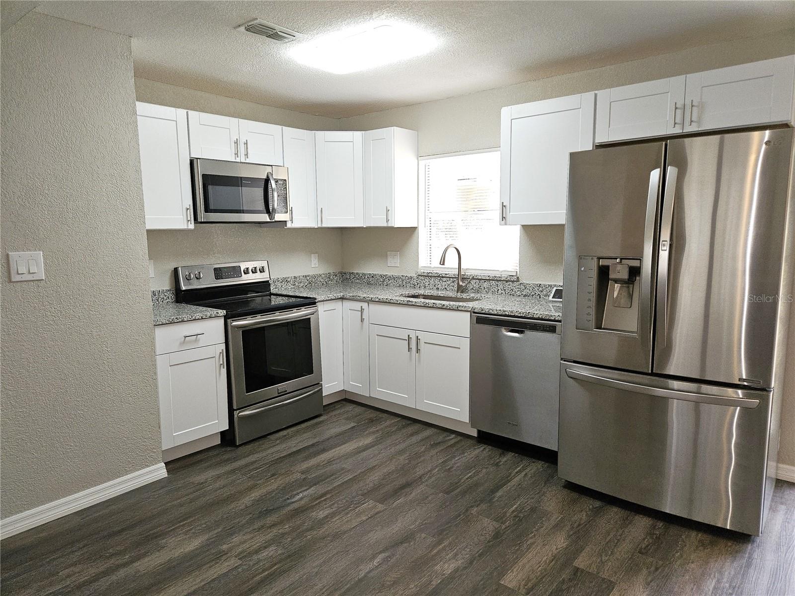 3103 BON AIR DRIVE
