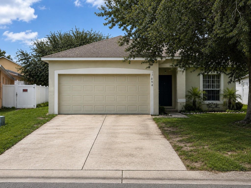Photo of 164 Sigmund Loop, Davenport, FL 33837 (MLS # S5156856)