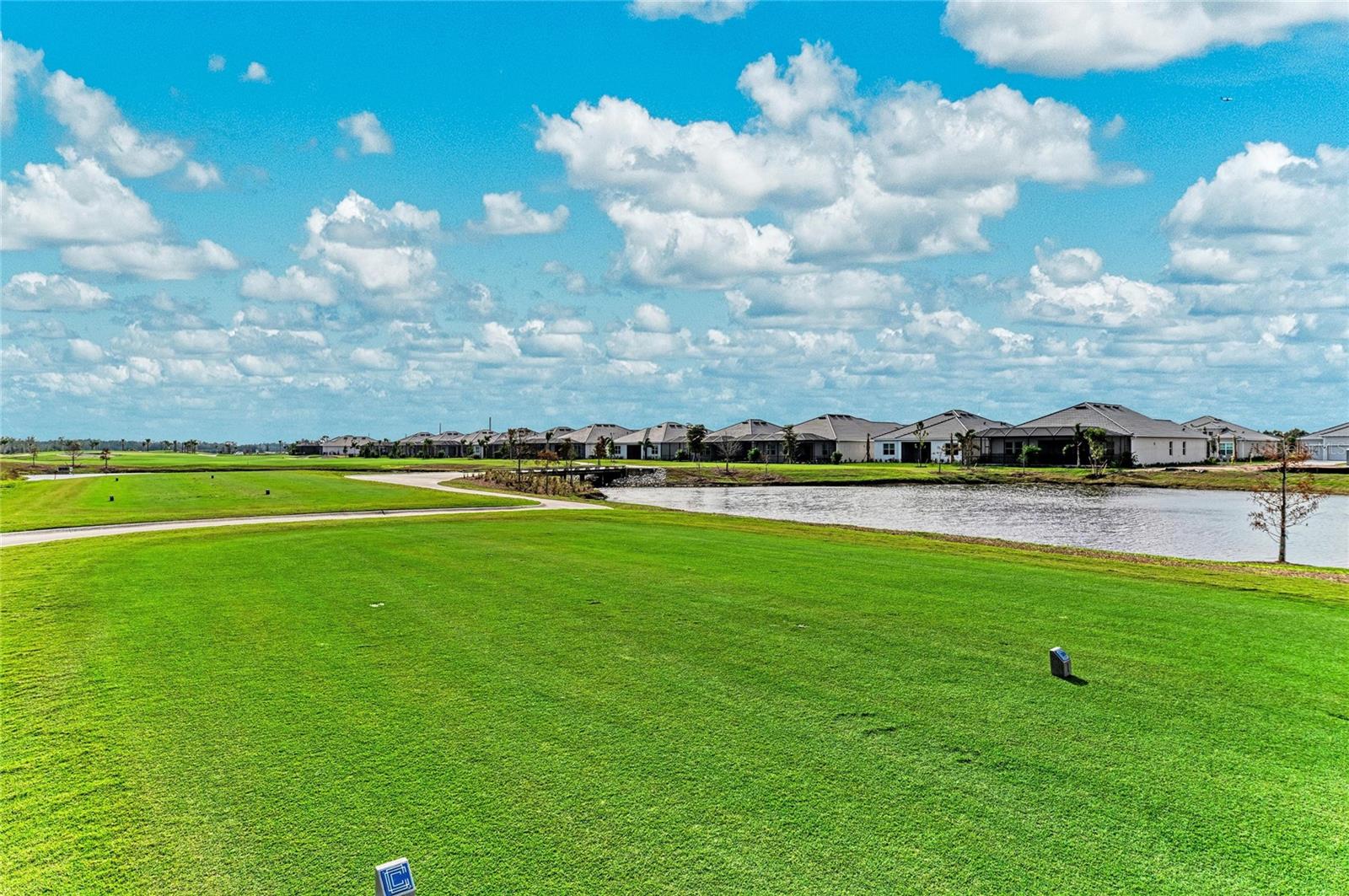CALUSA COUNTRY CLUB - Residential Lease