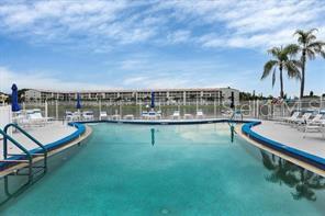 BAYSHORE ON THE LAKE APTS SEC 1 - Residential