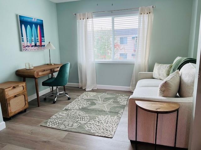 BAYSHORE ON THE LAKE APTS SEC 1 - Residential