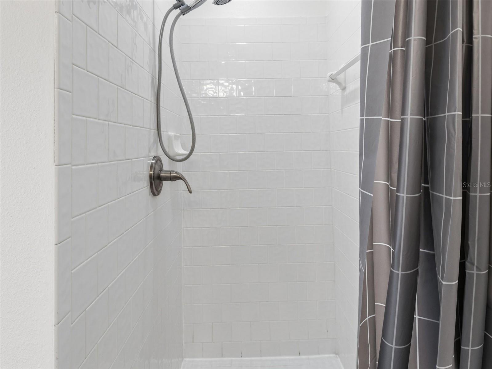 CROSS CREEK PRCL G PH 1 - Residential