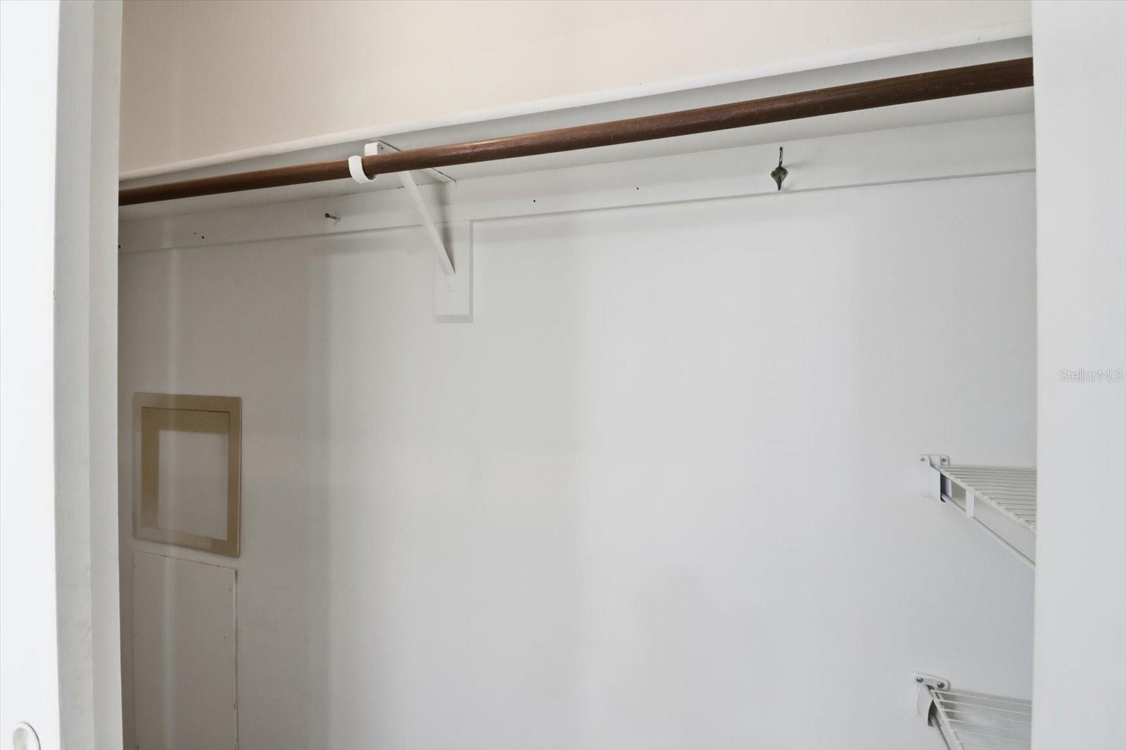 BEVERLY HILLS UNIT 06 - Residential