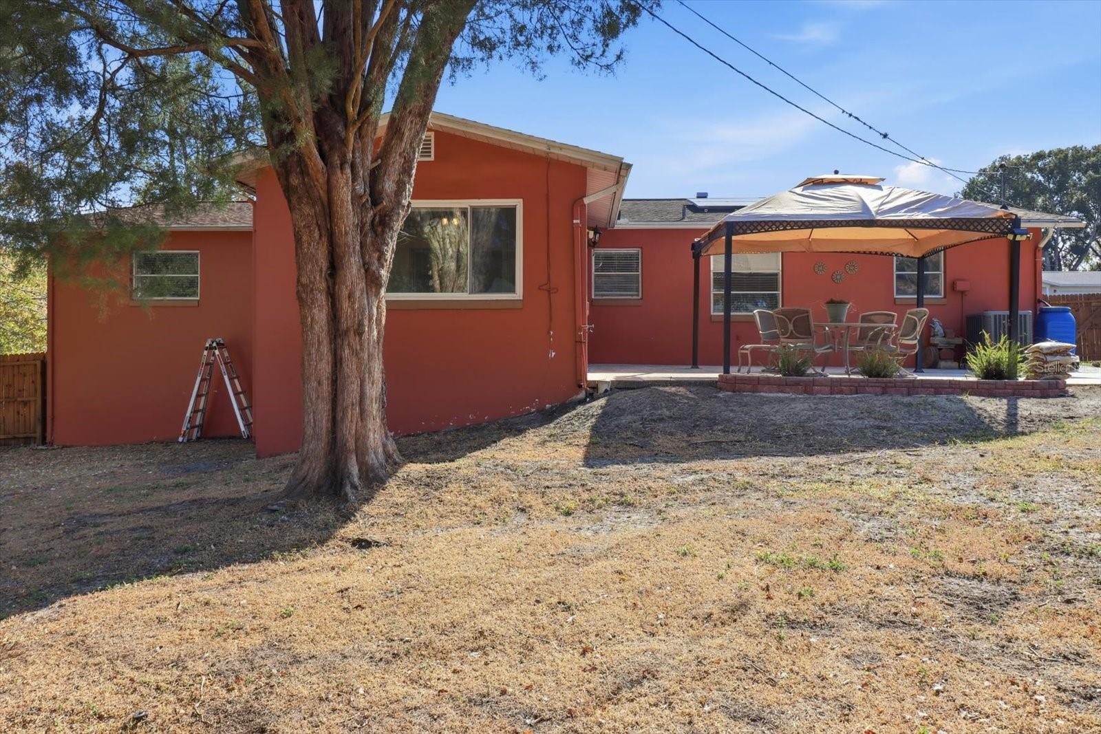 BEVERLY HILLS UNIT 06 - Residential