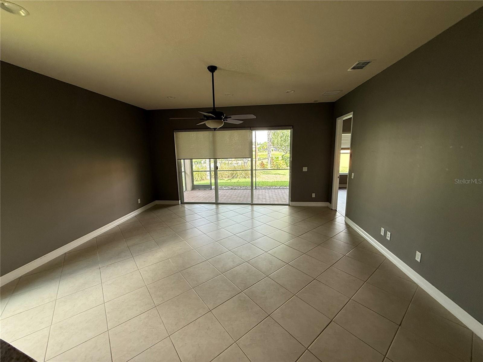 VALENCIA LAKES PH 2 - Residential