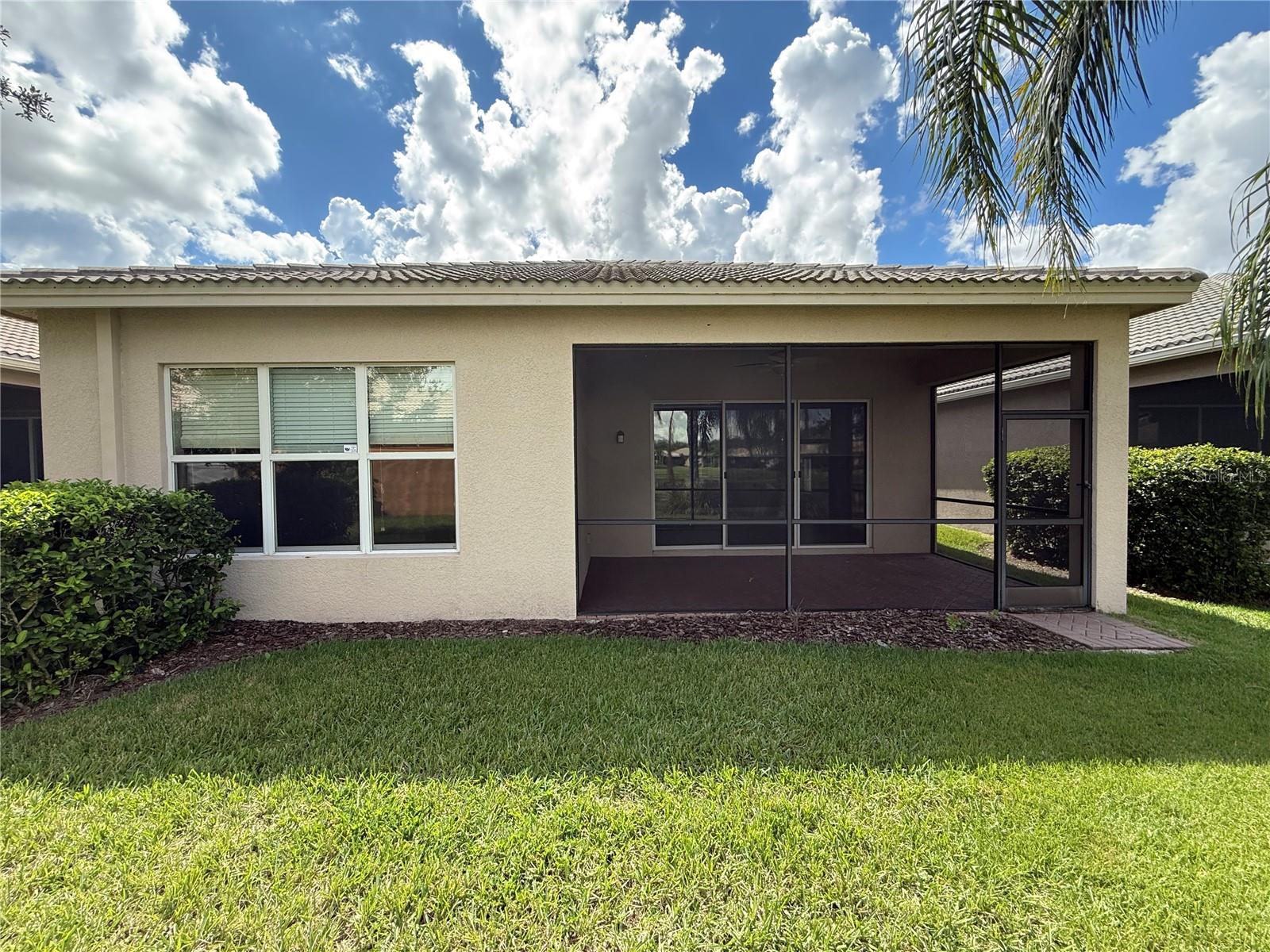 VALENCIA LAKES PH 2 - Residential