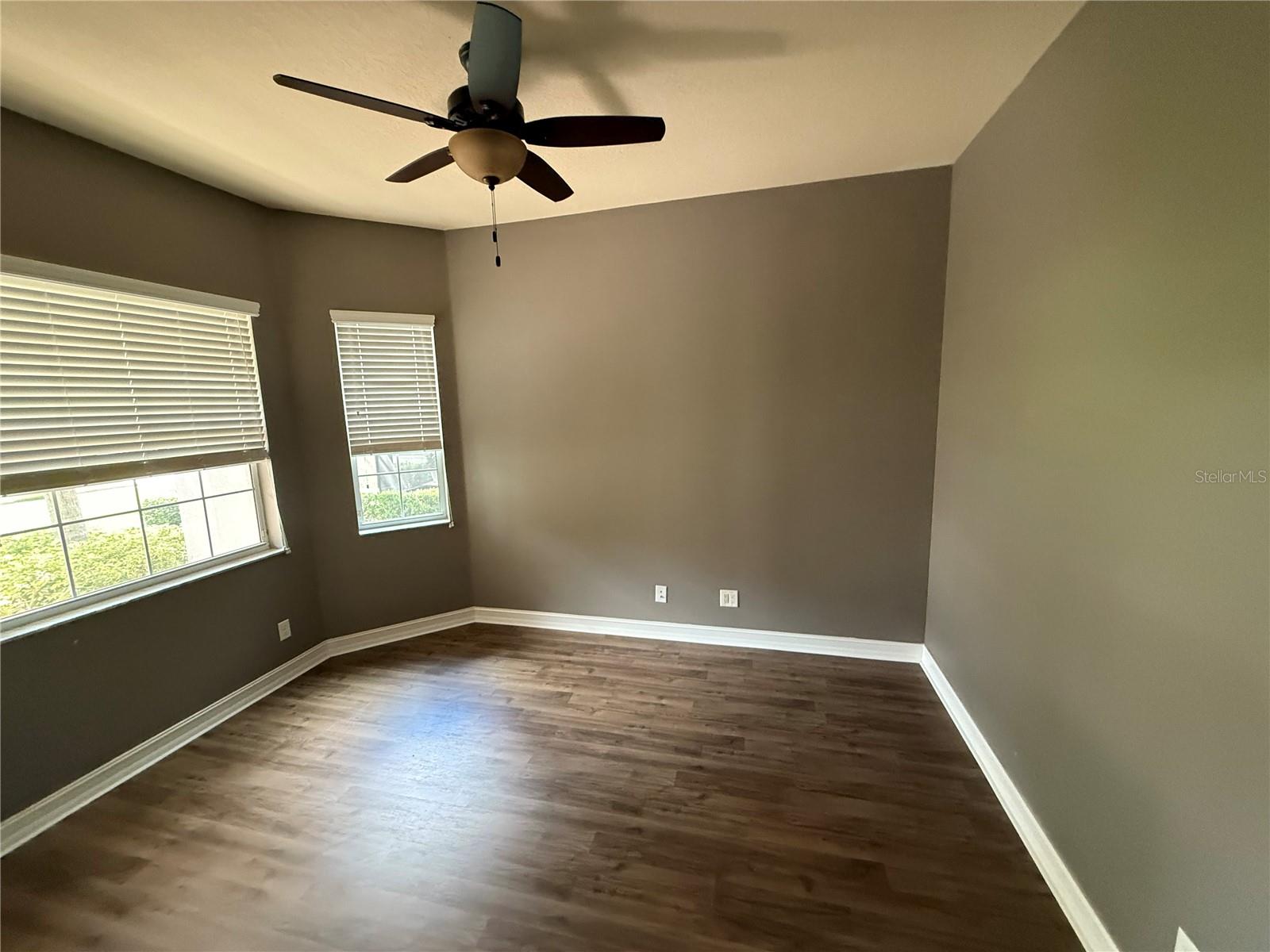VALENCIA LAKES PH 2 - Residential