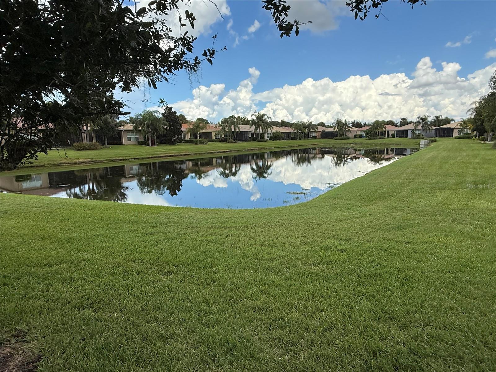 VALENCIA LAKES PH 2 - Residential