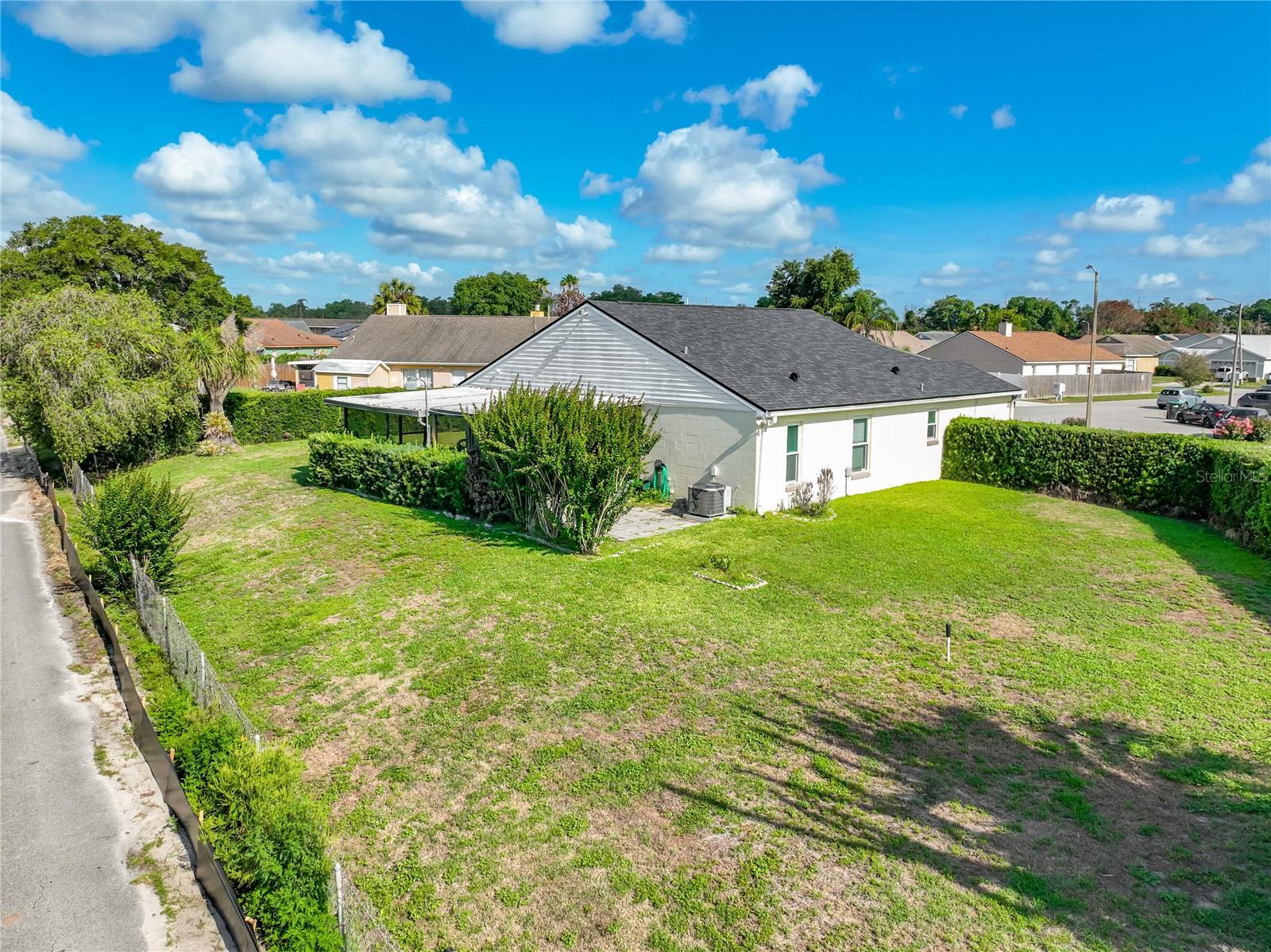 HOLDEN RIDGE - Residential