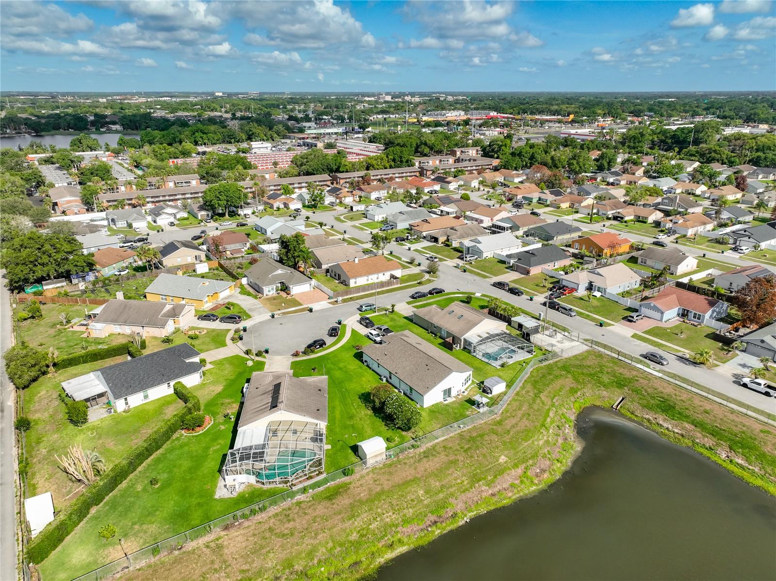 HOLDEN RIDGE - Residential