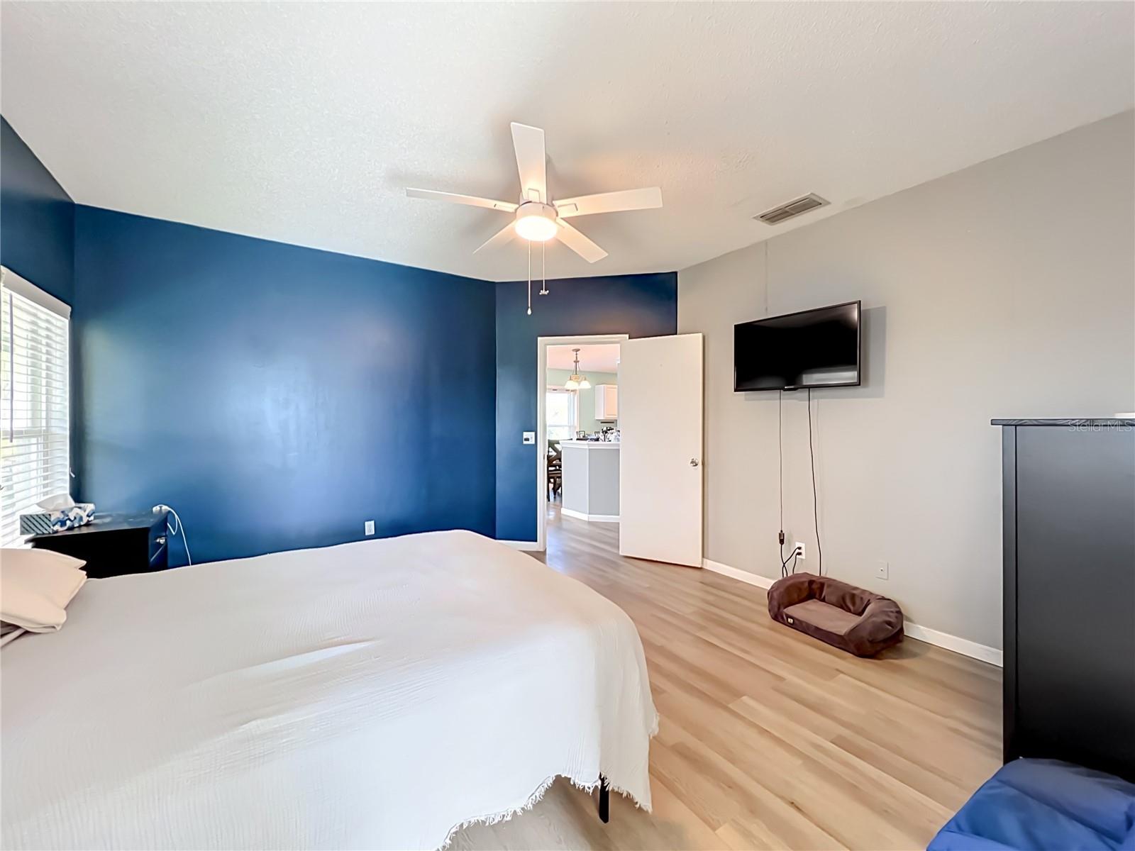 HOLDEN RIDGE - Residential
