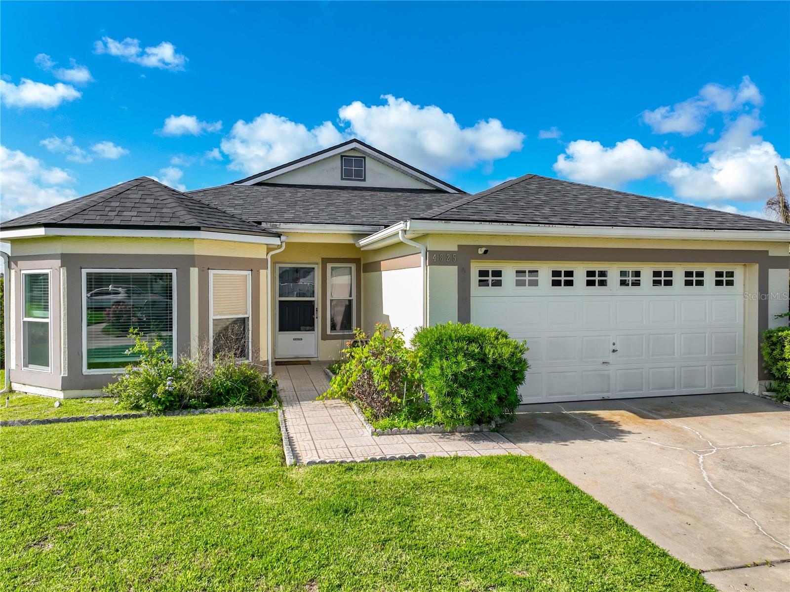 HOLDEN RIDGE - Residential