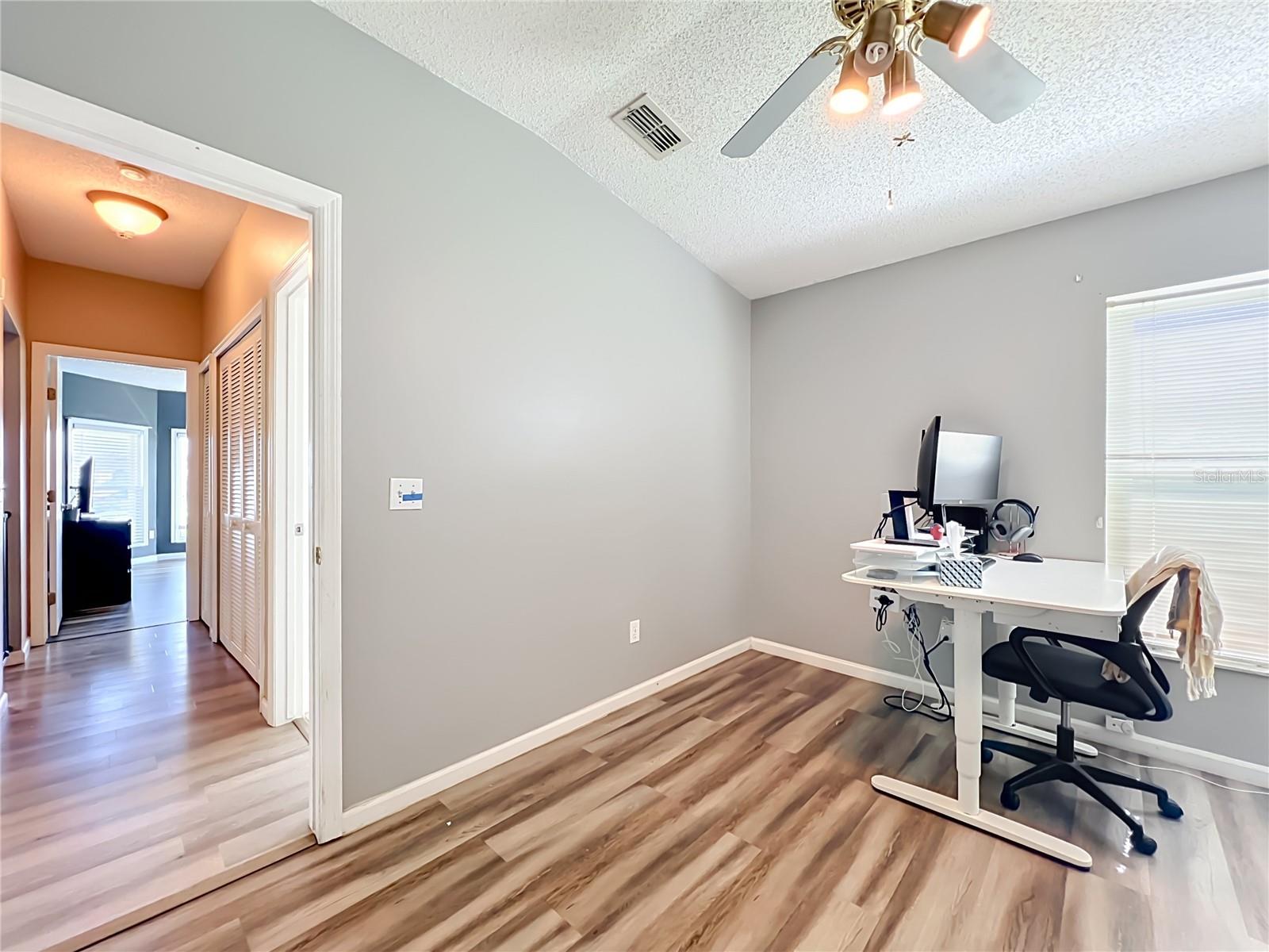 HOLDEN RIDGE - Residential