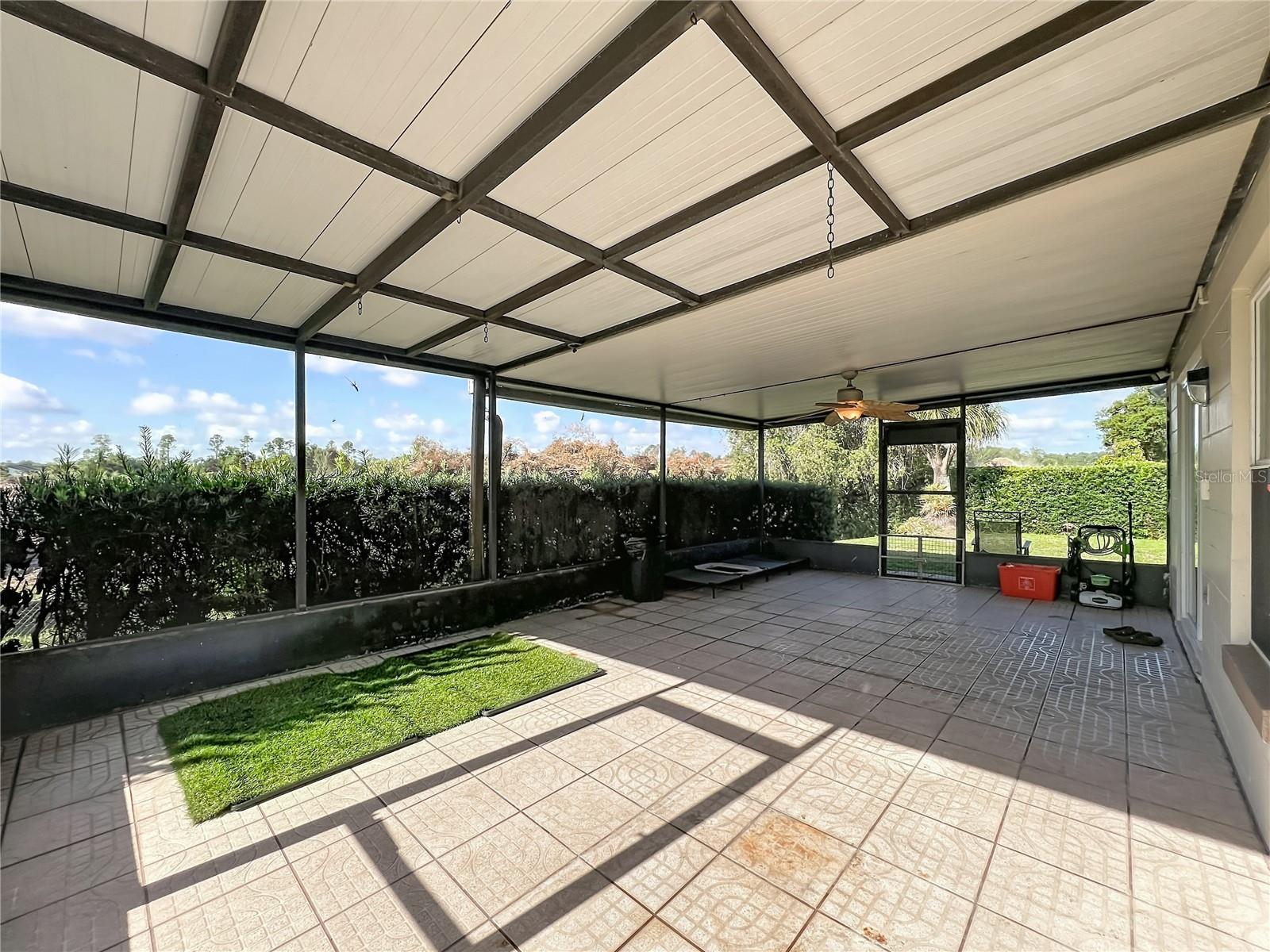 HOLDEN RIDGE - Residential