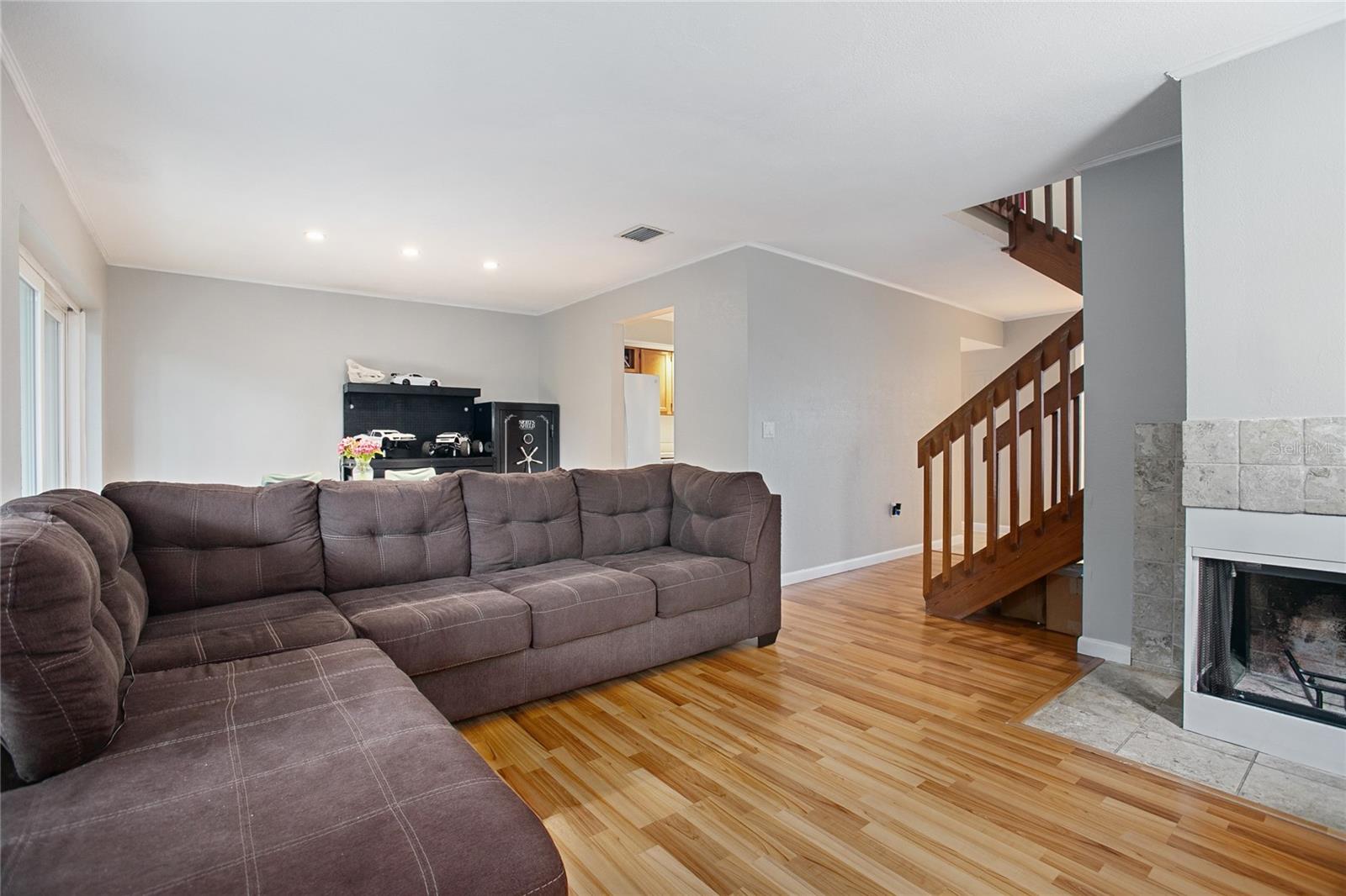 CYPRESS VILLAGE 3RD REP TR C PH 1 - Residential