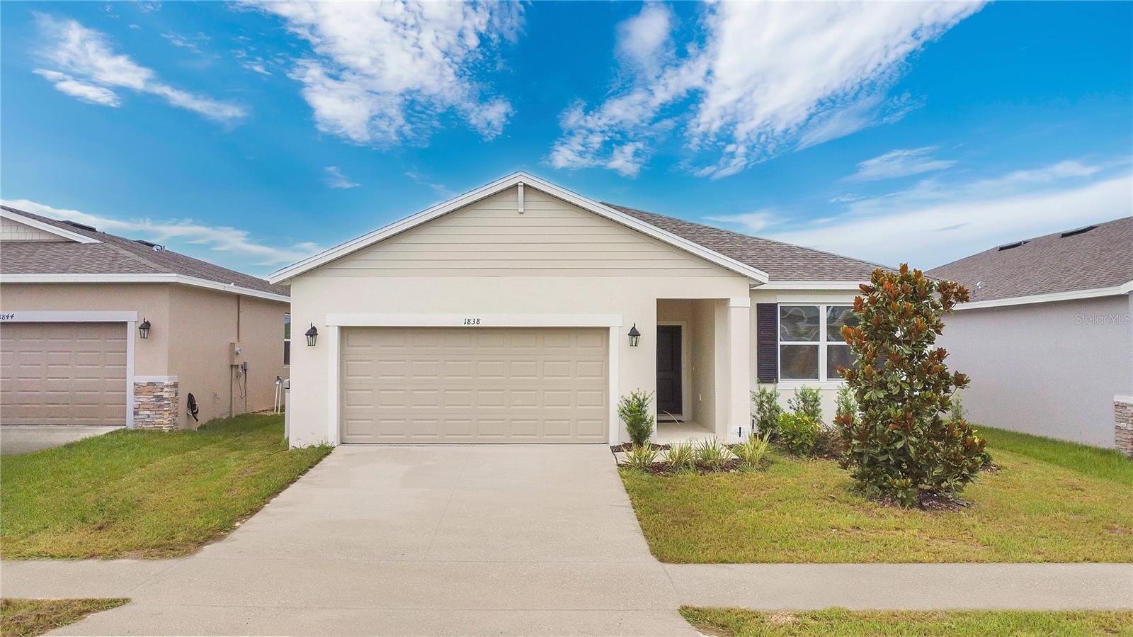 1838 BLUE LAGOON CIRCLE