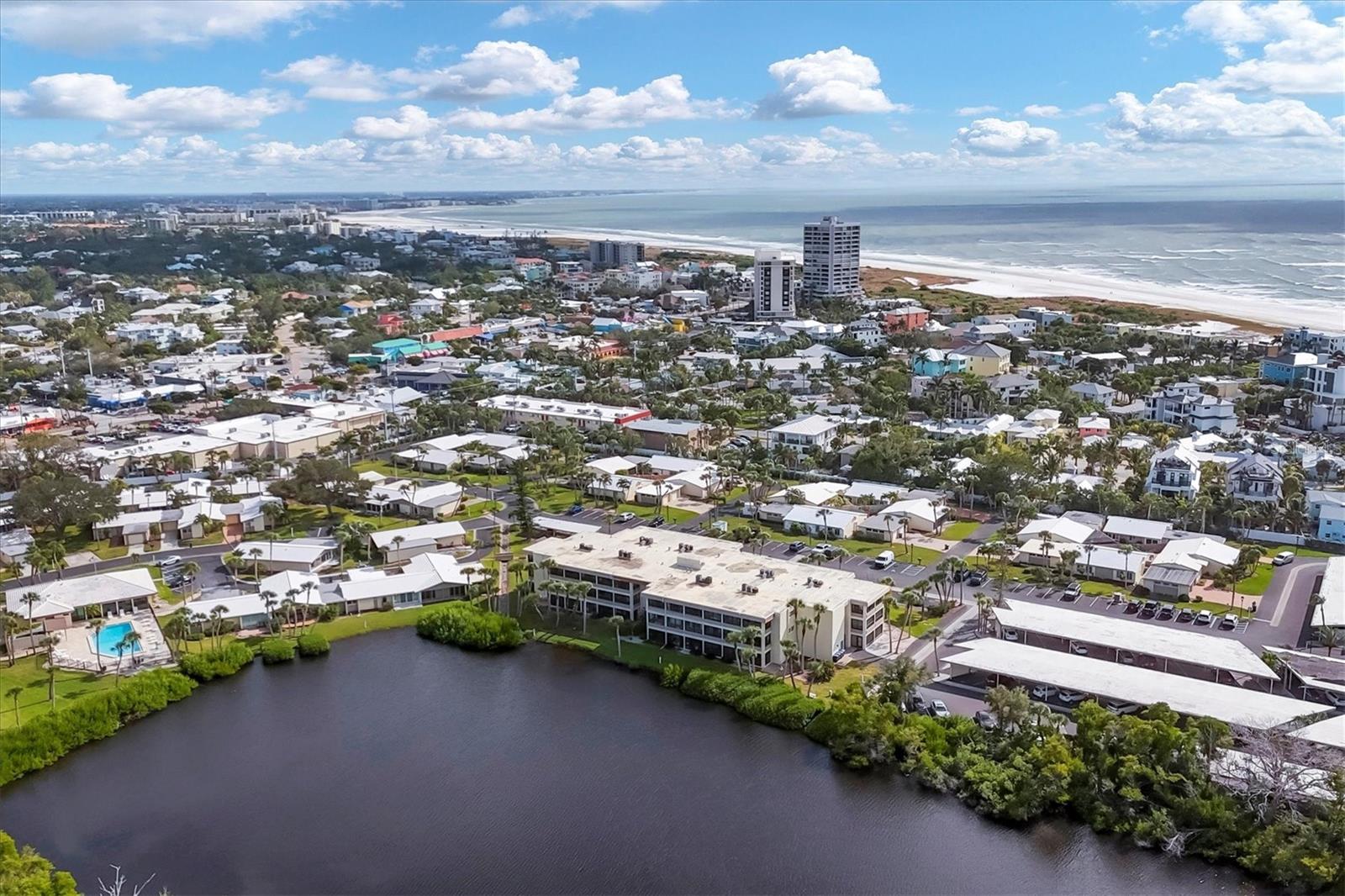 WHISPERING SANDS SEC 3 - Residential