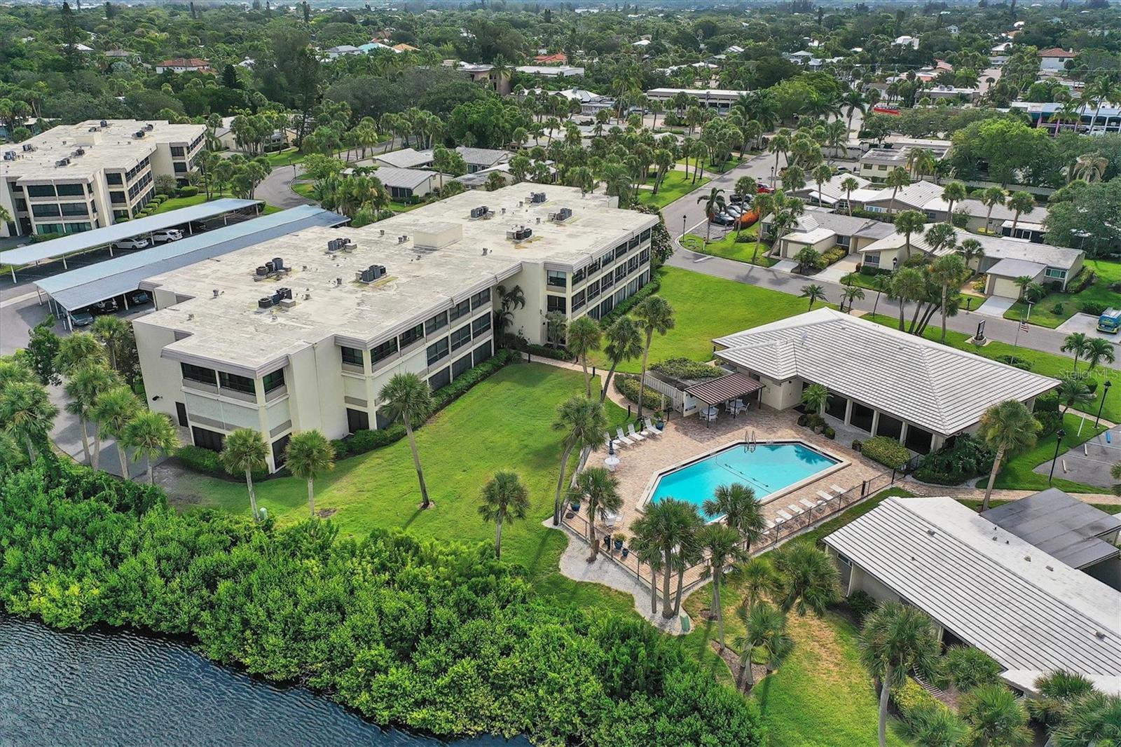 WHISPERING SANDS SEC 3 - Residential