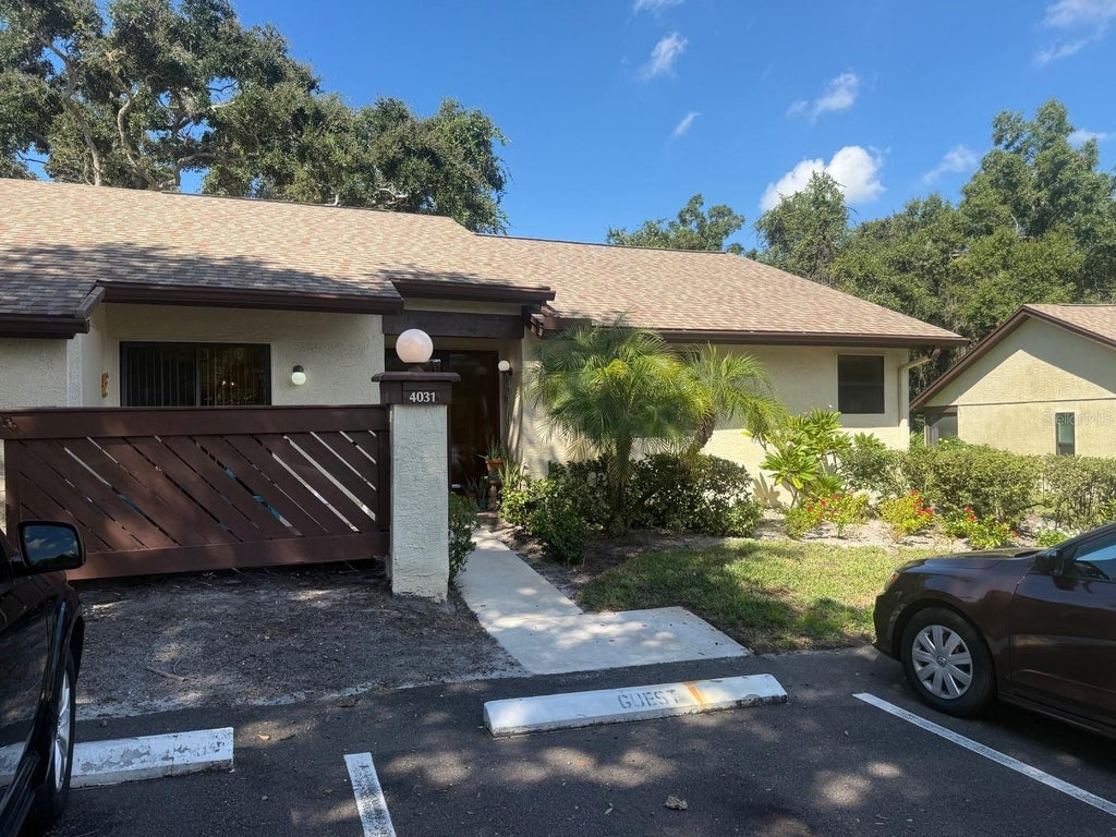 Photo of 4031 Bluff Oak Court, Palm Harbor, FL 34684 (MLS # TB8554154)