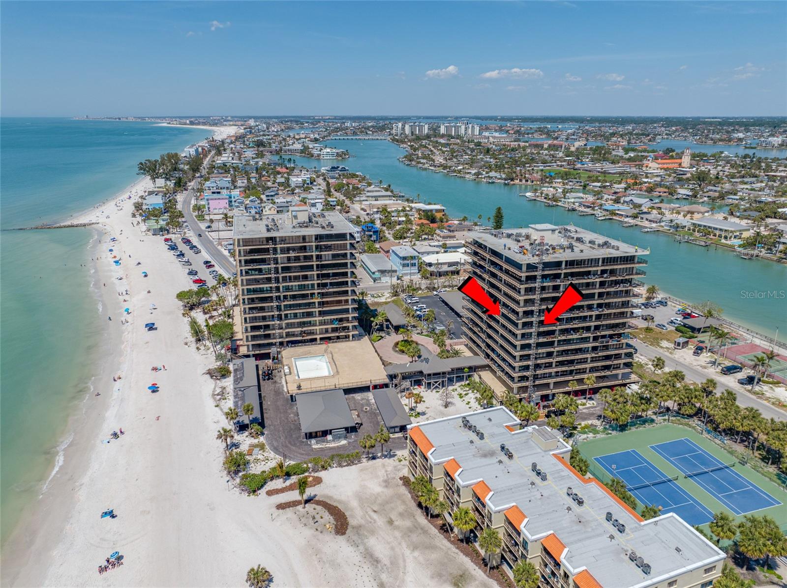 MANSIONS BY THE SEA CONDO - Residential