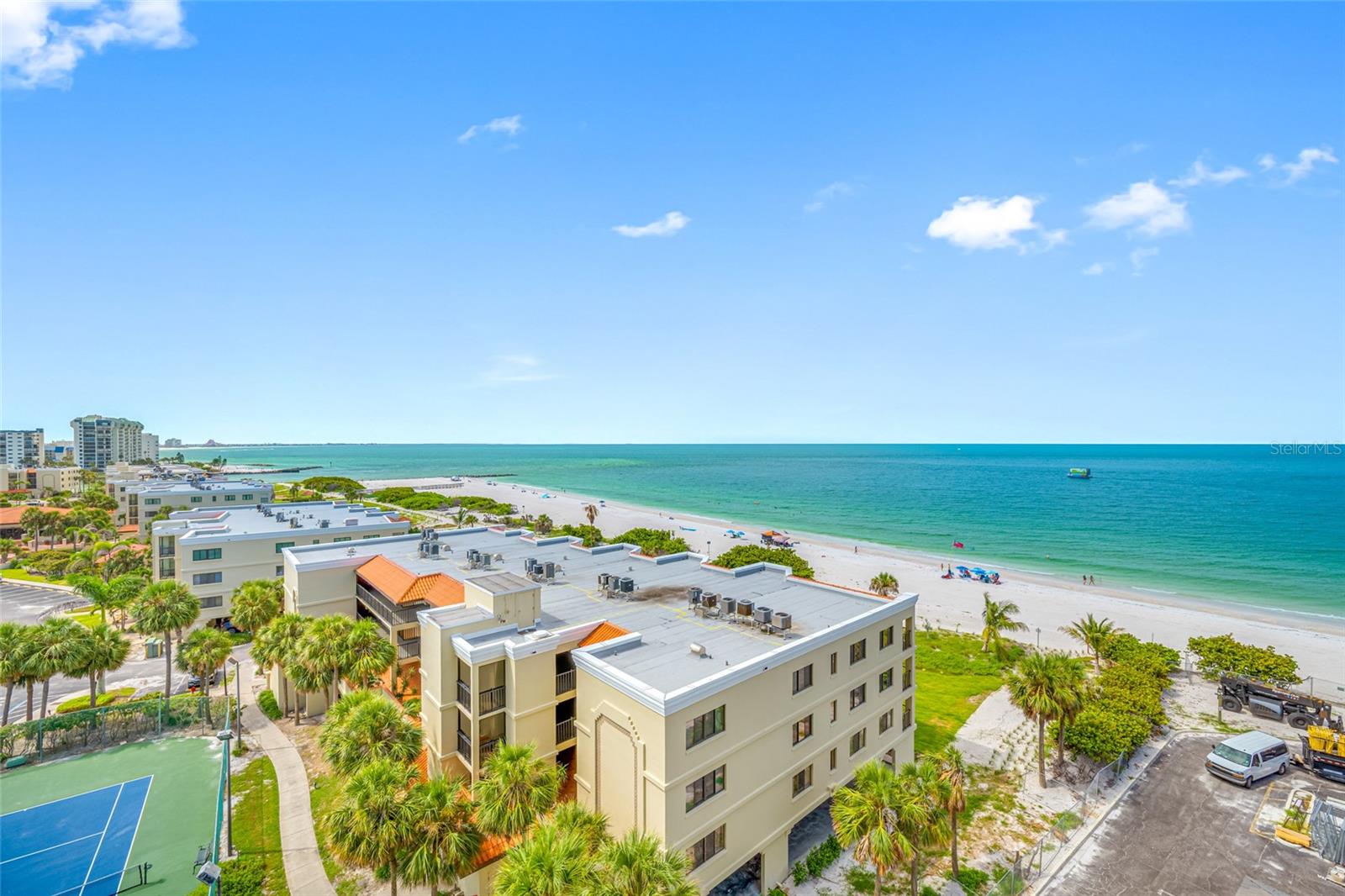 MANSIONS BY THE SEA CONDO - Residential