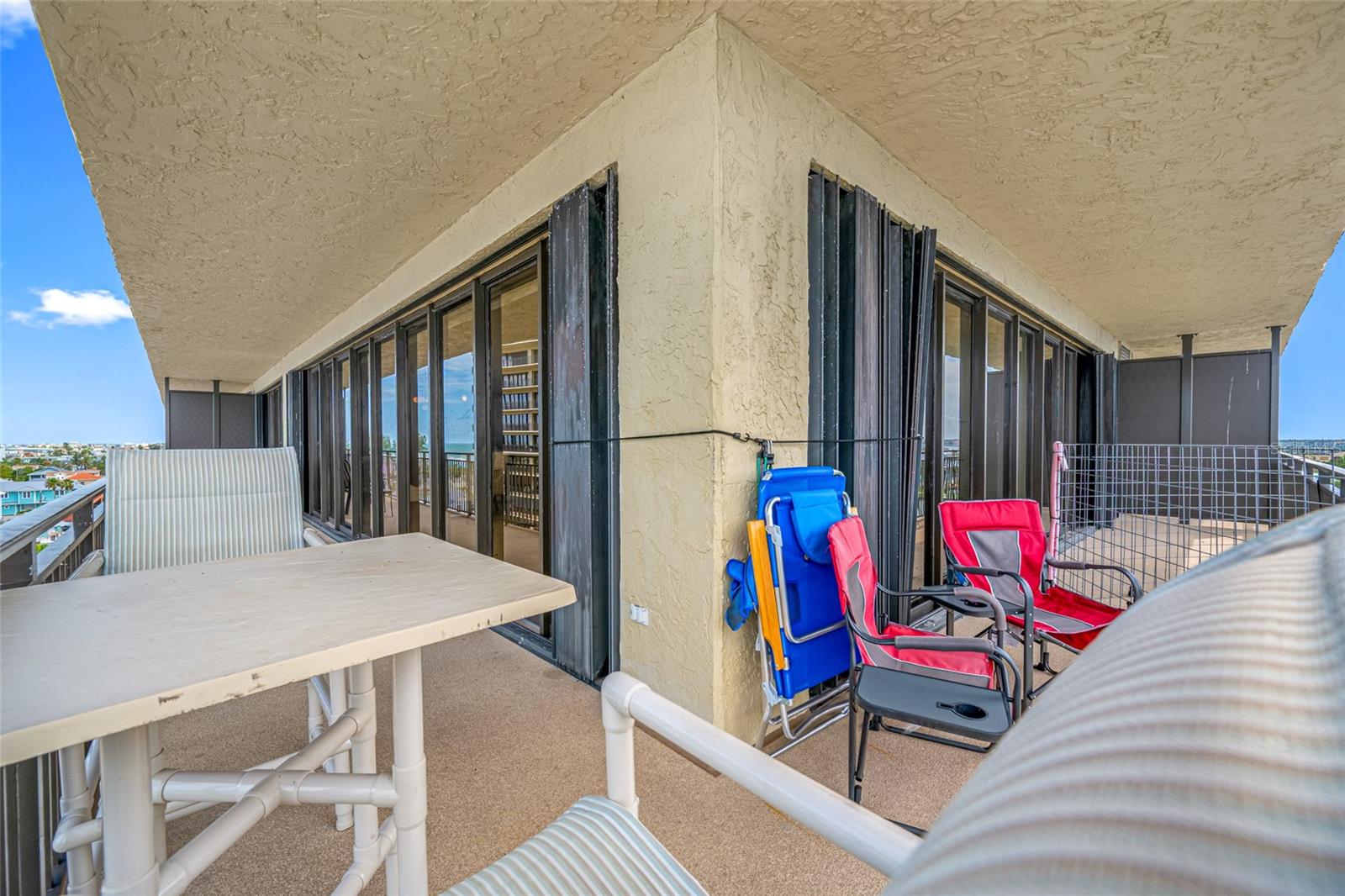 MANSIONS BY THE SEA CONDO - Residential