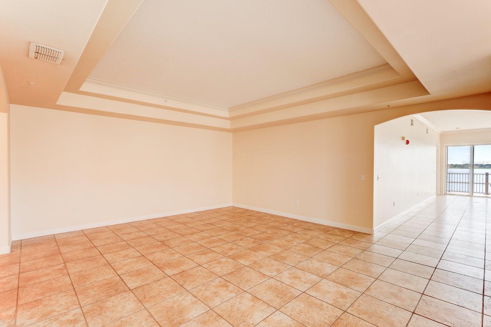 VIZCAYA HEIGHTS CONDO OR 6575 1315 - Residential