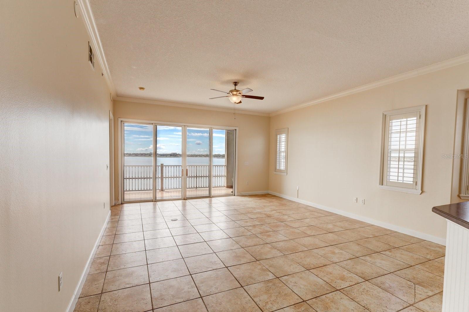 VIZCAYA HEIGHTS CONDO OR 6575 1315 - Residential