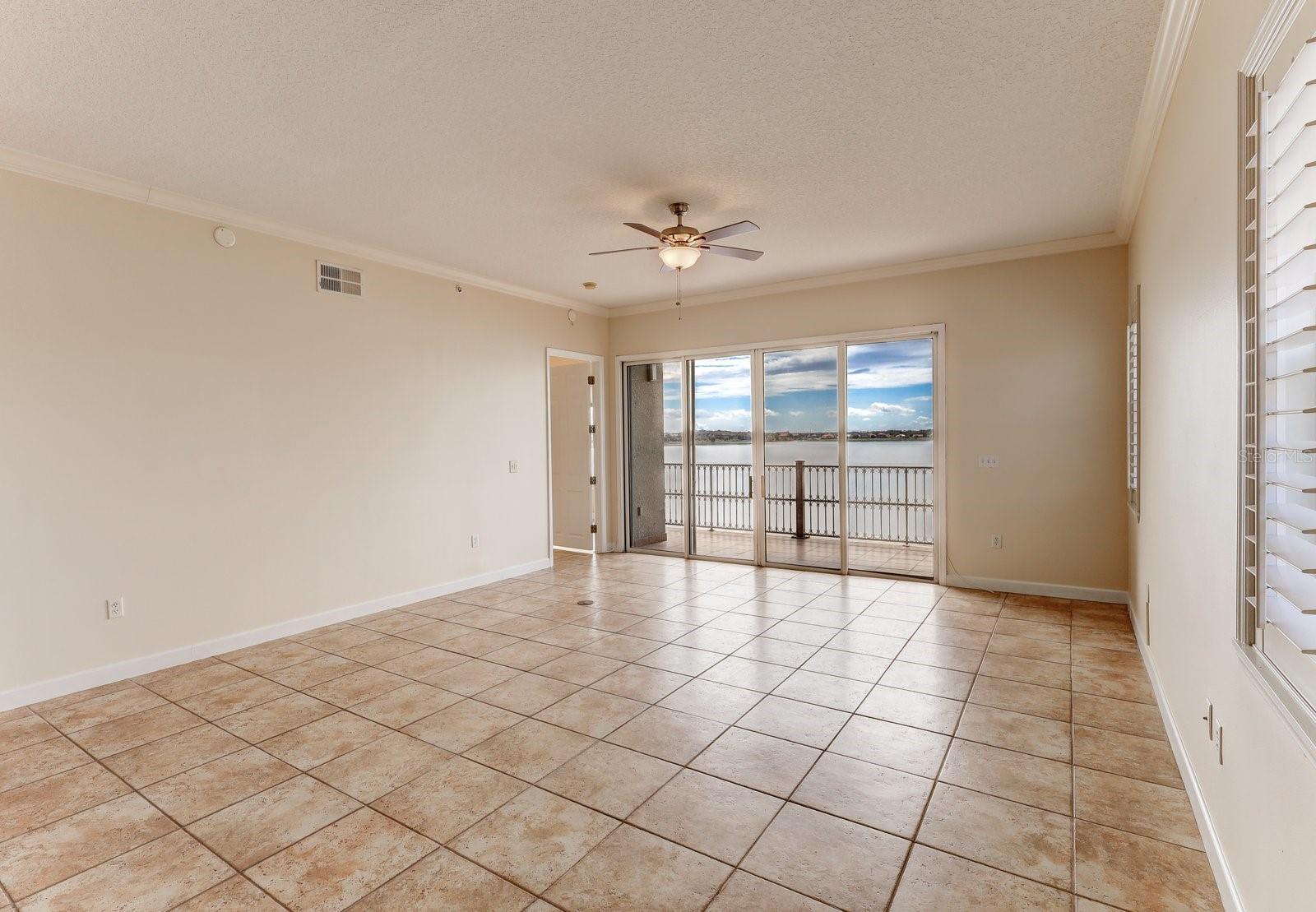 VIZCAYA HEIGHTS CONDO OR 6575 1315 - Residential
