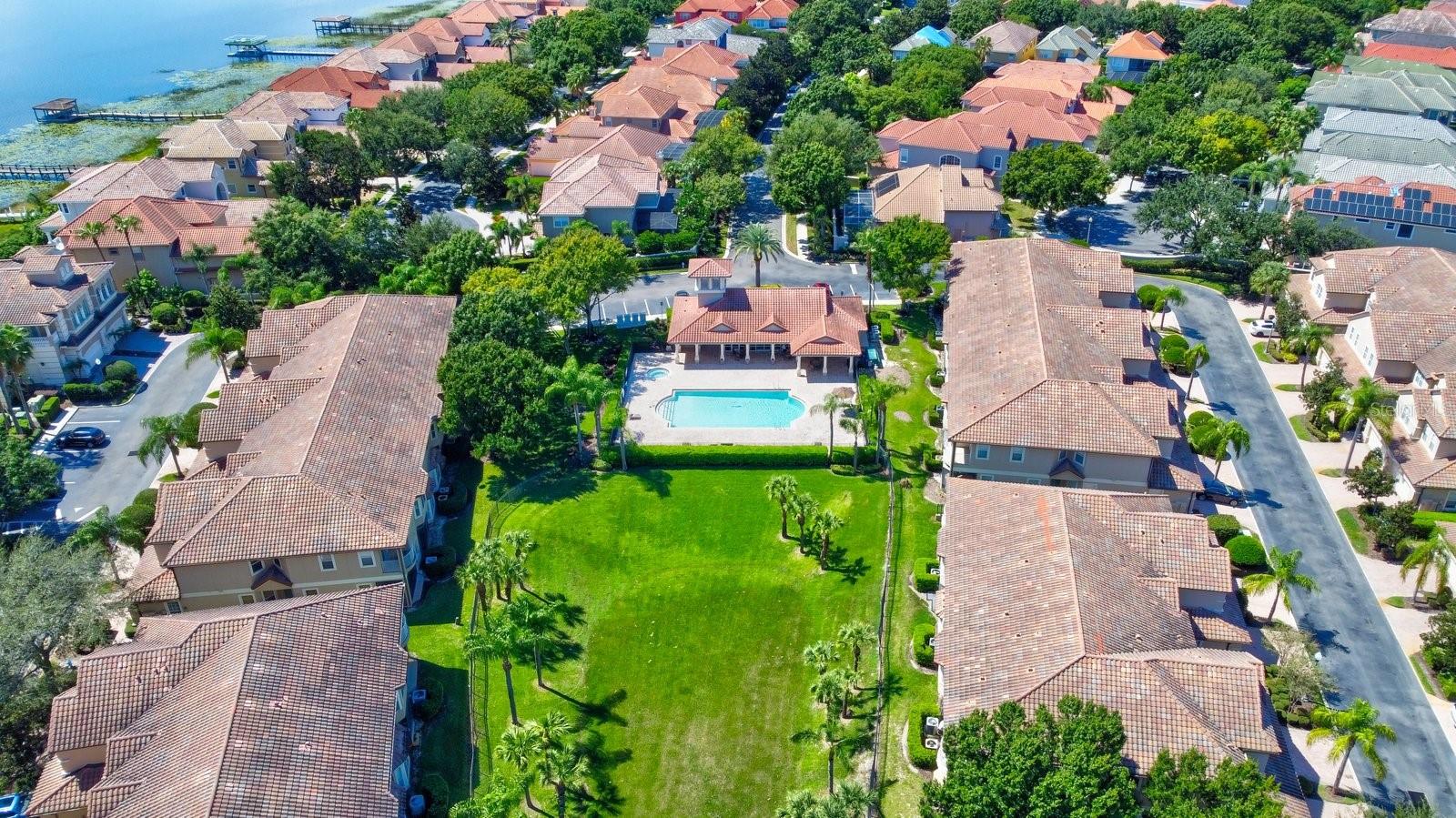 VIZCAYA HEIGHTS CONDO OR 6575 1315 - Residential