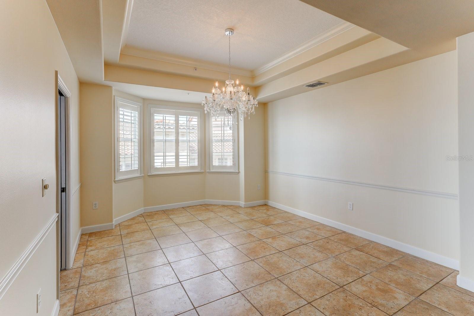 VIZCAYA HEIGHTS CONDO OR 6575 1315 - Residential