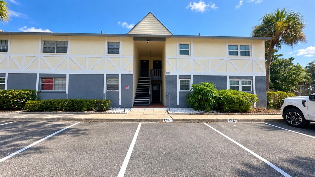 Photo of 4724 Avon Court #4724, Saint Cloud, FL 34769 (MLS # S5158887)