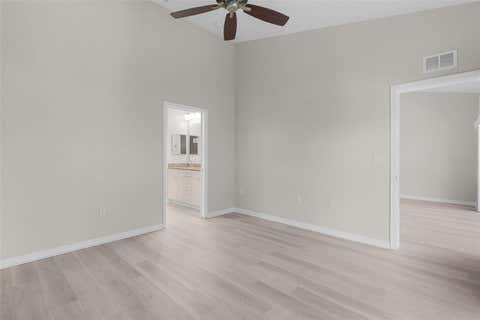 Tiny photo for 5308 Bowline Court, Oxford, FL 34484 (MLS # OM727567)