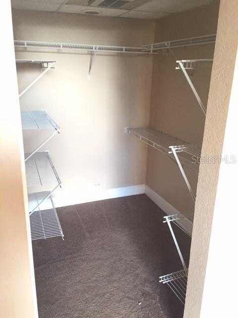 METROPOLITAN/LK EOLA - Residential Lease